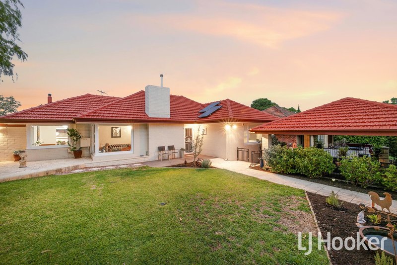 36 Beaconsfield Street, St James WA 6102