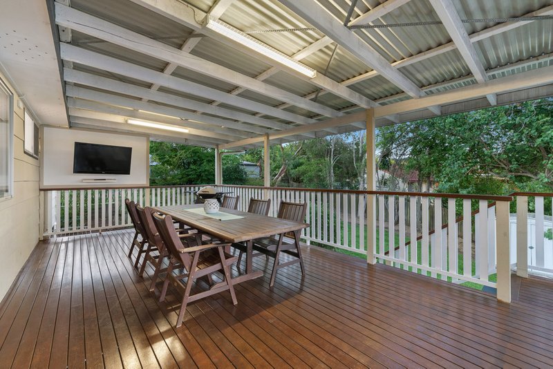 Photo - 36 Bennetts Road, Everton Hills QLD 4053 - Image 8