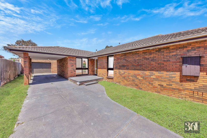 Photo - 36 Bernhardt Avenue, Hoppers Crossing VIC 3029 - Image 2