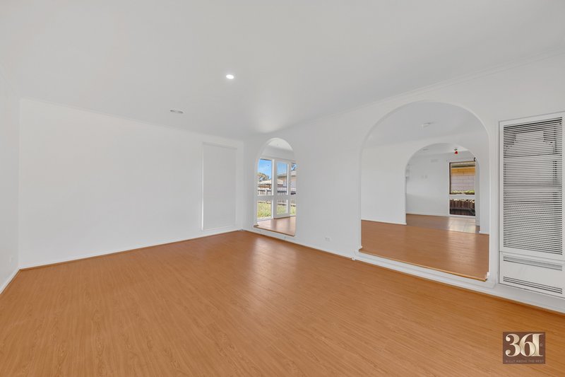 Photo - 36 Bernhardt Avenue, Hoppers Crossing VIC 3029 - Image 6