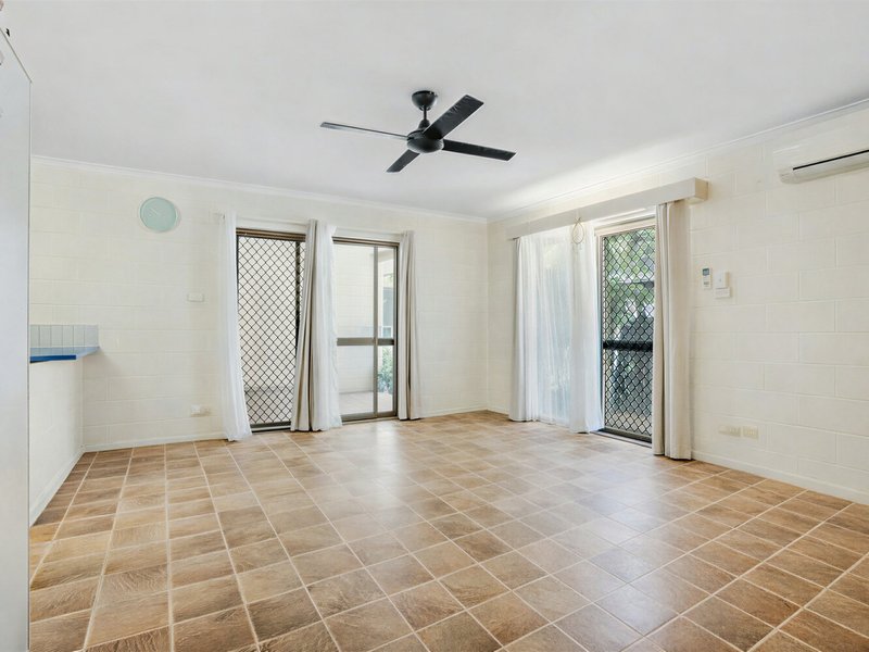 Photo - 36 Best Street, Yorkeys Knob QLD 4878 - Image 4