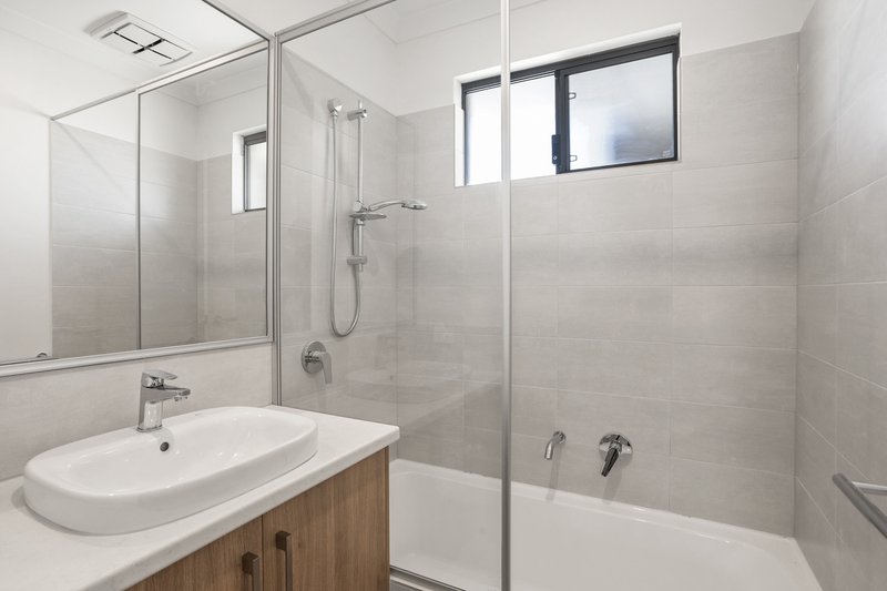 Photo - 36 Bindarri Loop, Yanchep WA 6035 - Image 10