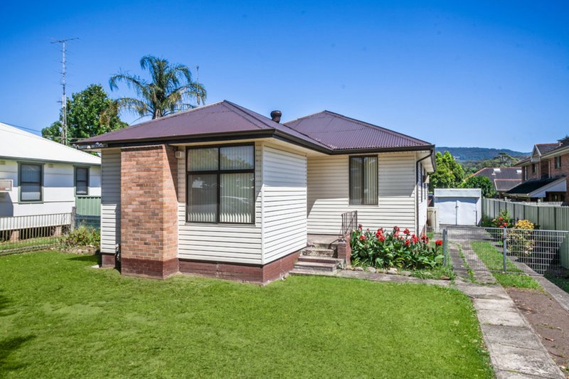 36 Blackman Parade, Unanderra NSW 2526