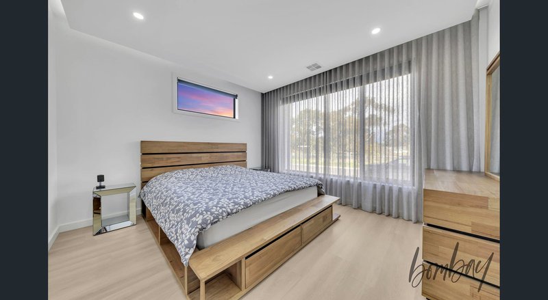 Photo - 36 Bonnyview Road, Craigieburn VIC 3064 - Image 7