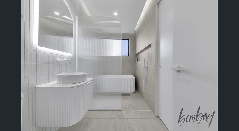 Photo - 36 Bonnyview Road, Craigieburn VIC 3064 - Image 12