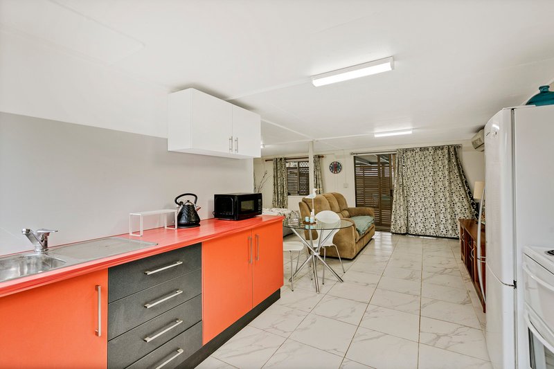 Photo - 36 Boongala Terrace, Maroochydore QLD 4558 - Image 14