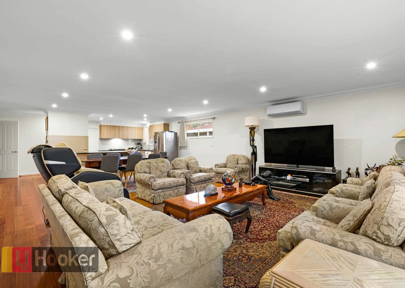 Photo - 36 Bounemouth Ave , Springvale VIC 3171 - Image 3