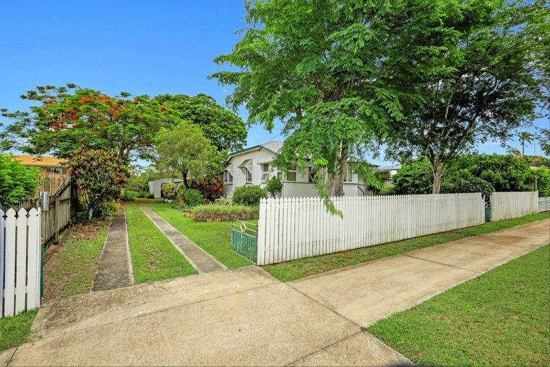 Photo - 36 Branyan Street, Bundaberg West QLD 4670 - Image 13