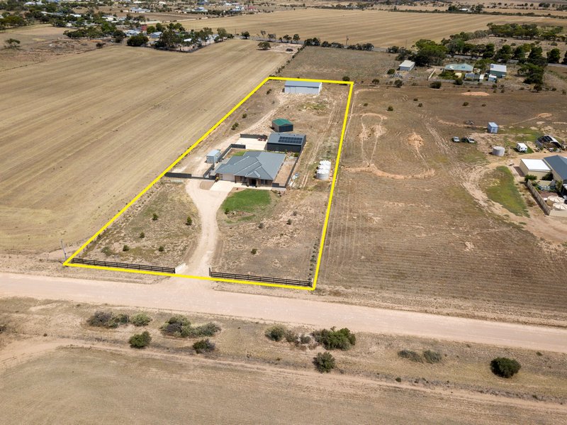 Photo - 36 Brittain Road, Kadina SA 5554 - Image 30