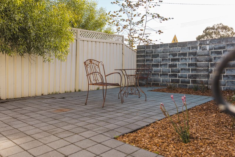Photo - 36 Broun Avenue, Embleton WA 6062 - Image 21