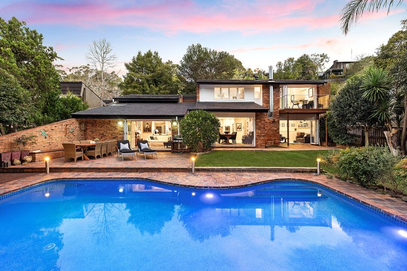 Photo - 36 Burraneer Avenue, St Ives NSW 2075 - Image 2