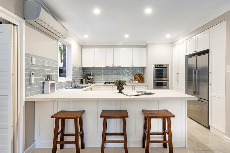 Photo - 36 Burraneer Avenue, St Ives NSW 2075 - Image 7