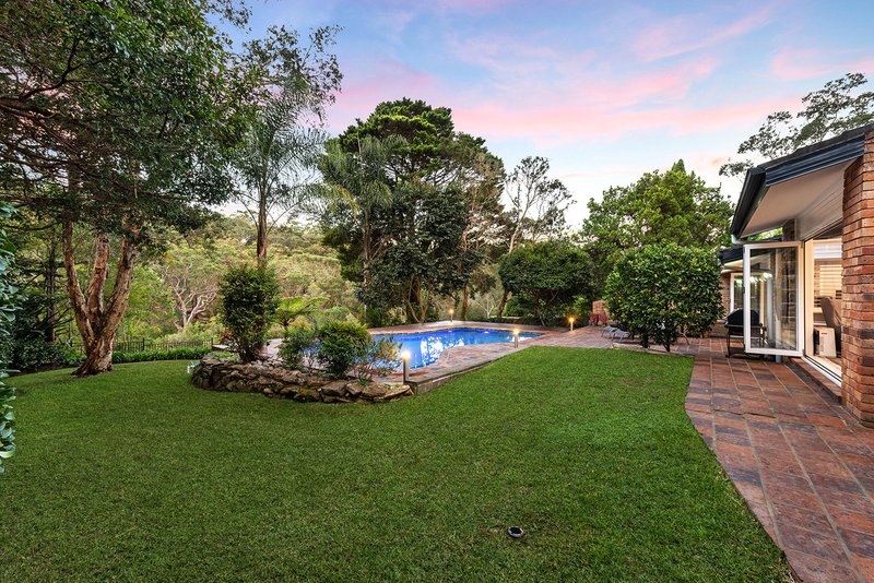 Photo - 36 Burraneer Avenue, St Ives NSW 2075 - Image 8