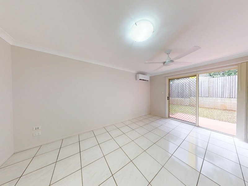 Photo - 3/6 Butcher Avenue, Lawnton QLD 4501 - Image 6