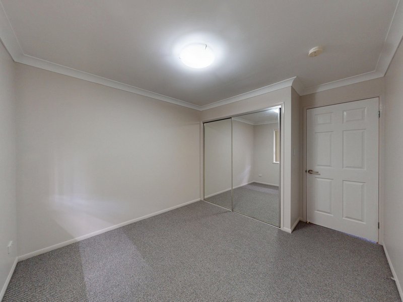 Photo - 3/6 Butcher Avenue, Lawnton QLD 4501 - Image 11