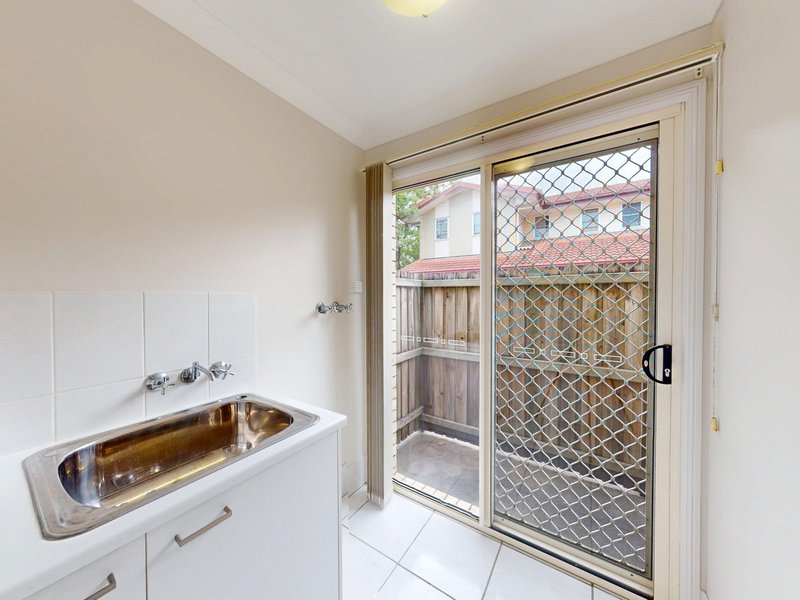 Photo - 3/6 Butcher Avenue, Lawnton QLD 4501 - Image 15
