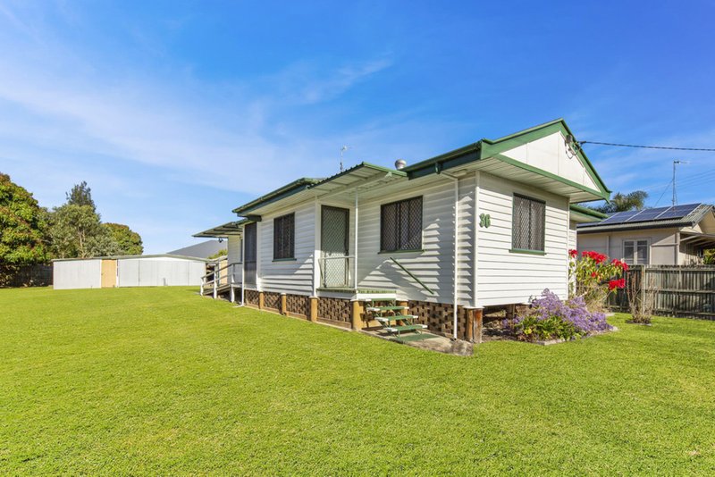 Photo - 36 Butler Street, Tewantin QLD 4565 - Image 2