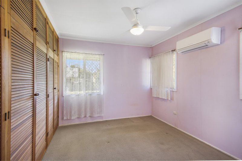 Photo - 36 Butler Street, Tewantin QLD 4565 - Image 6