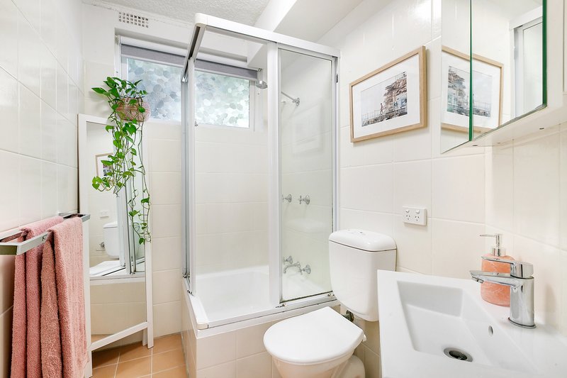 Photo - 3/6 Campbell Parade, Manly Vale NSW 2093 - Image 7