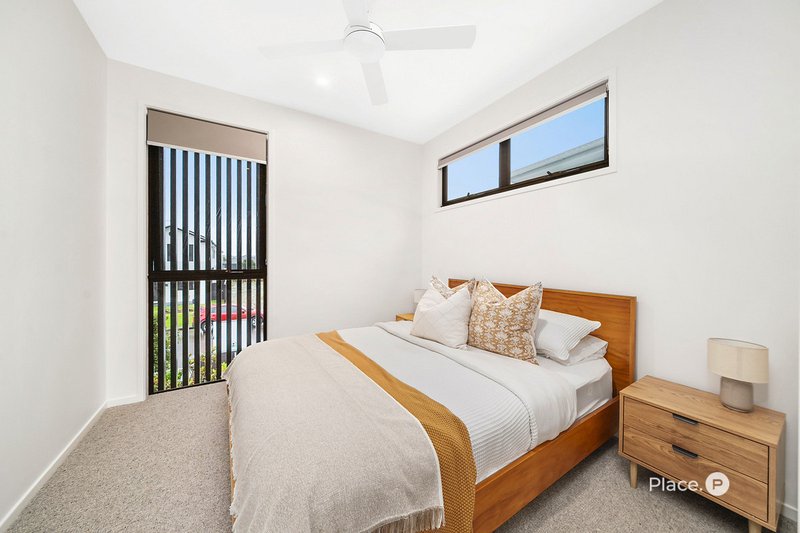 Photo - 36 Cardinal Crescent, Newport QLD 4020 - Image 11