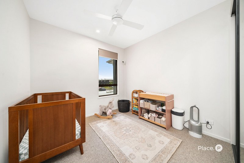 Photo - 36 Cardinal Crescent, Newport QLD 4020 - Image 13