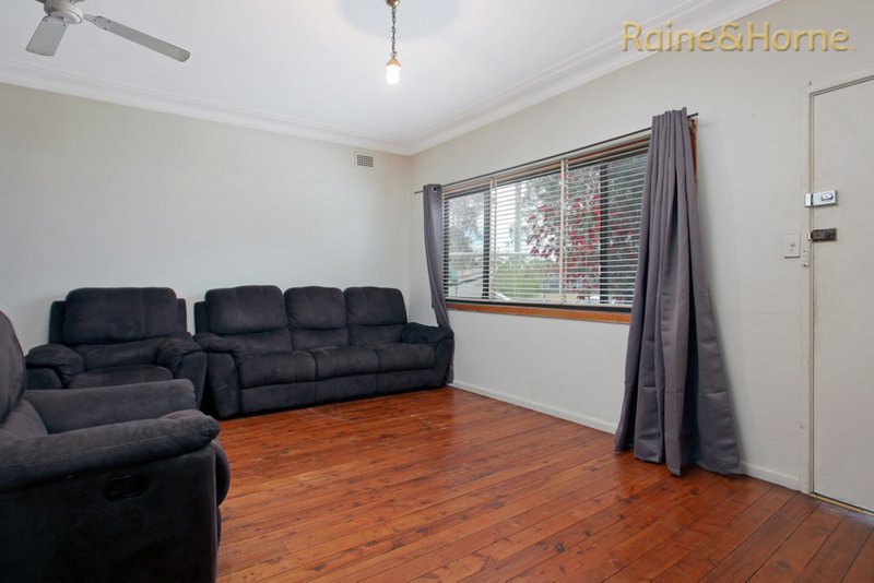 Photo - 36 Carpenter Street, Colyton NSW 2760 - Image 2