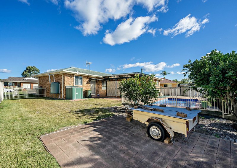 Photo - 36 Carrabeen Drive, Old Bar NSW 2430 - Image 9