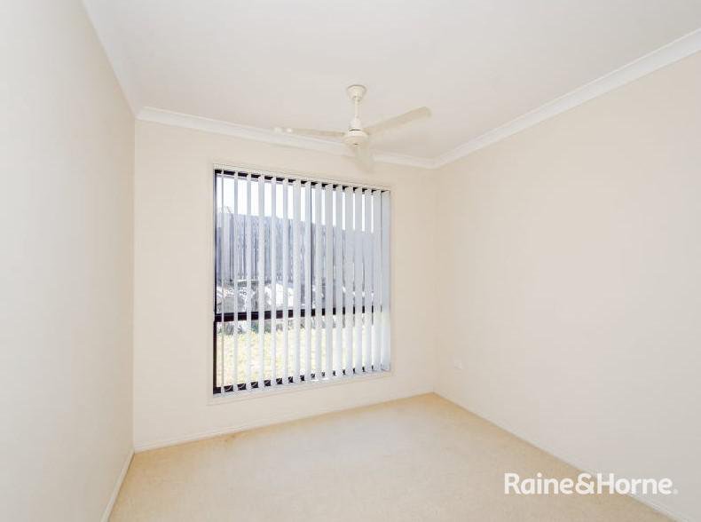 Photo - 36 Cavella Drive, Glen Eden QLD 4680 - Image 7