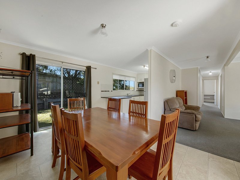 Photo - 36 Centenary Drive, Boyne Island QLD 4680 - Image 6