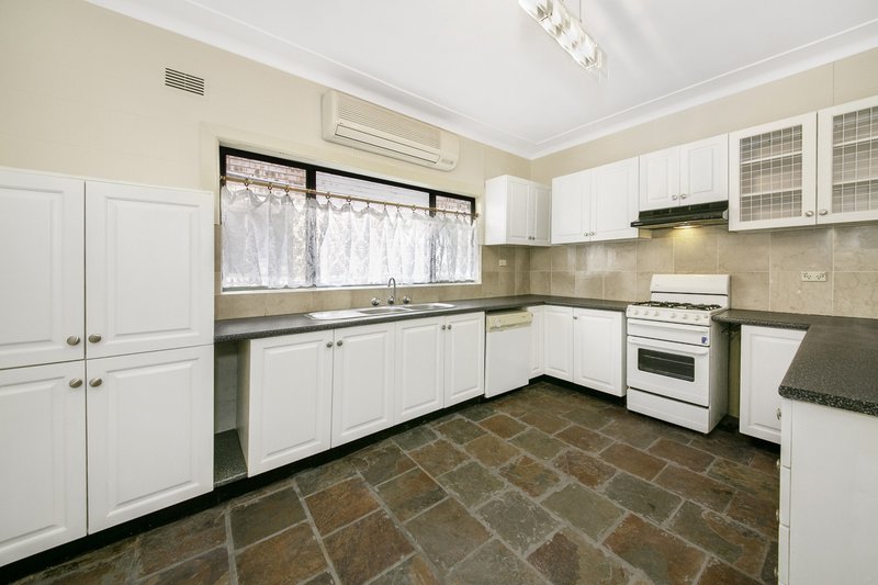 Photo - 36 Centenary Road, Merrylands NSW 2160 - Image 2