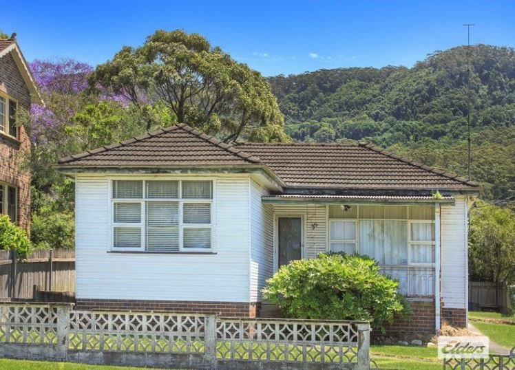 36 Chalmers Street, Balgownie NSW 2519