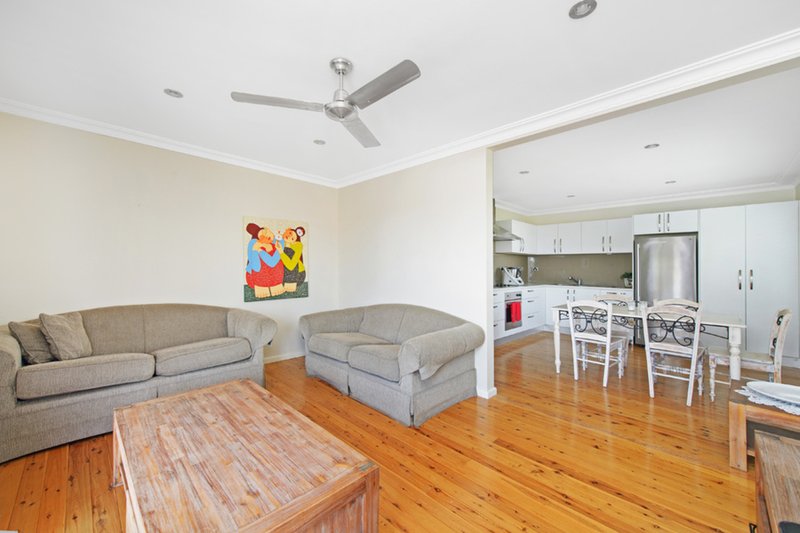 Photo - 36 Chalmers Street, Port Macquarie NSW 2444 - Image 3