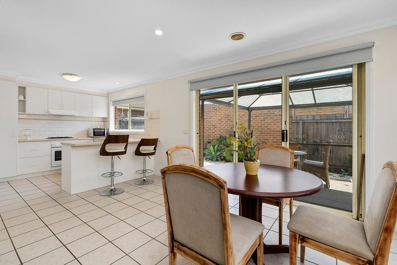 Photo - 3/6 Chapel Street, Whittington VIC 3219 - Image 3