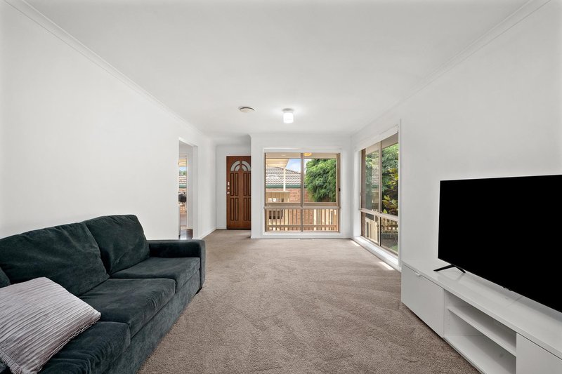 Photo - 36 Charlton Crescent, Gordon ACT 2906 - Image 2