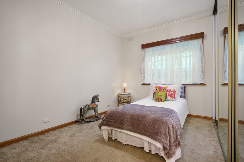 Photo - 36 Chauvel Street, Reservoir VIC 3073 - Image 6