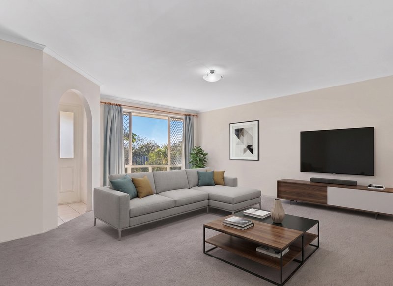 Photo - 36 Chesterfield Crescent, Kuraby QLD 4112 - Image 3