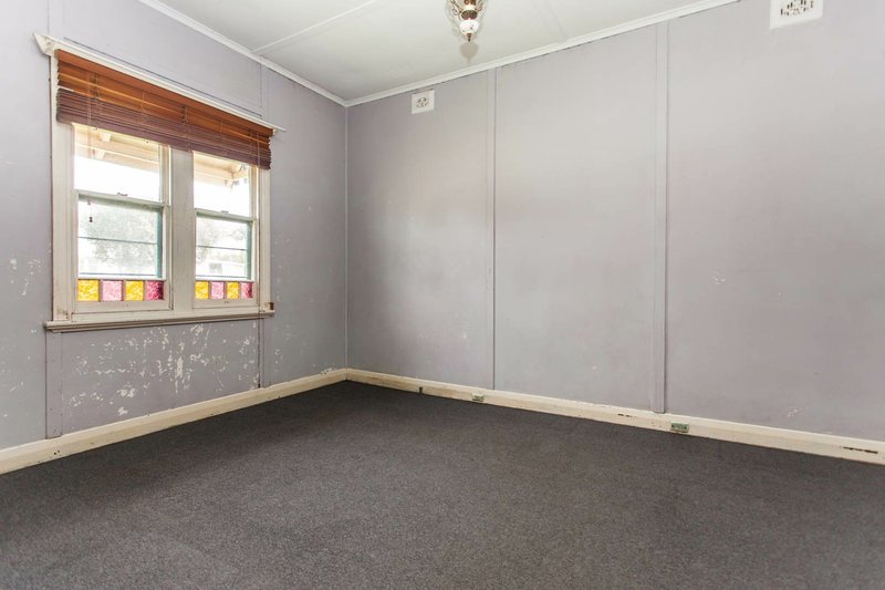 Photo - 36 Church Street, Cessnock NSW 2325 - Image 8