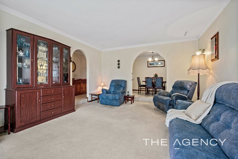 Photo - 36 Churchill Drive, Swan View WA 6056 - Image 11