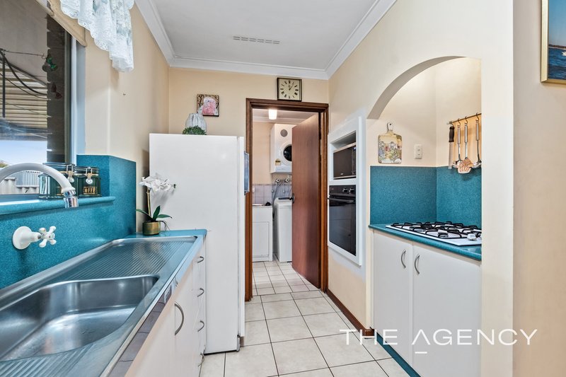 Photo - 36 Churchill Drive, Swan View WA 6056 - Image 15