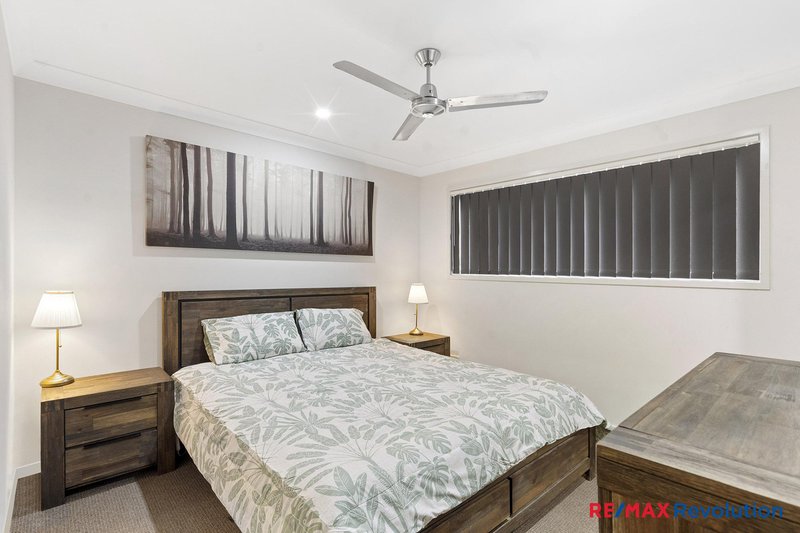 Photo - 36 Clermont Street, Holmview QLD 4207 - Image 9