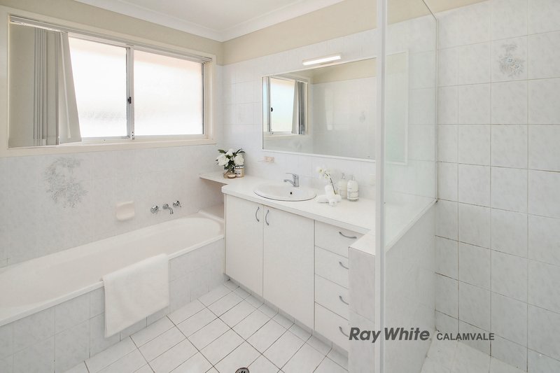 Photo - 36 Cleveland Place, Stretton QLD 4116 - Image 14