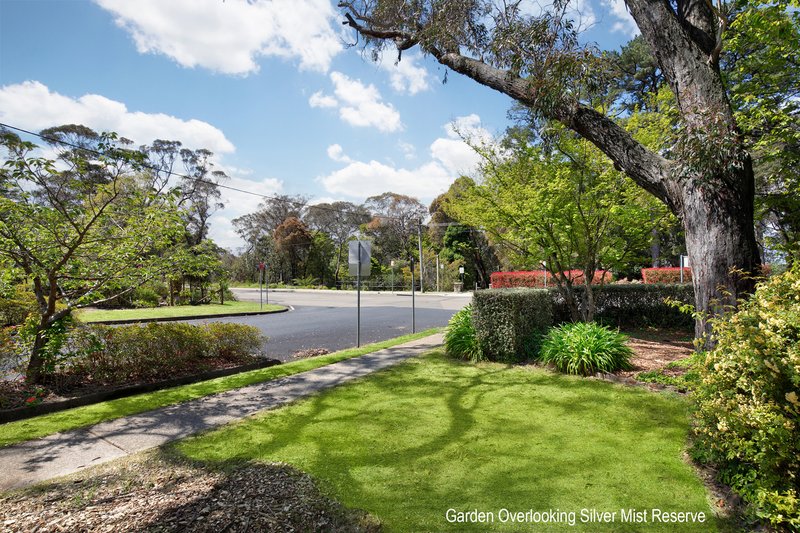 Photo - 36 Cliff Drive, Katoomba NSW 2780 - Image 17