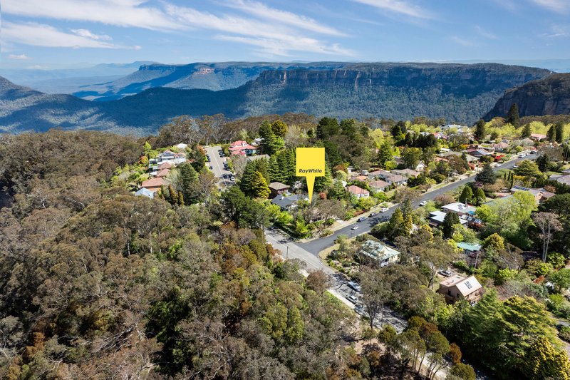 Photo - 36 Cliff Drive, Katoomba NSW 2780 - Image 19