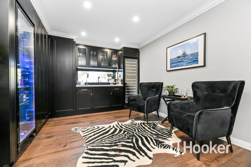 Photo - 36 Collison Road, Cranbourne East VIC 3977 - Image 10