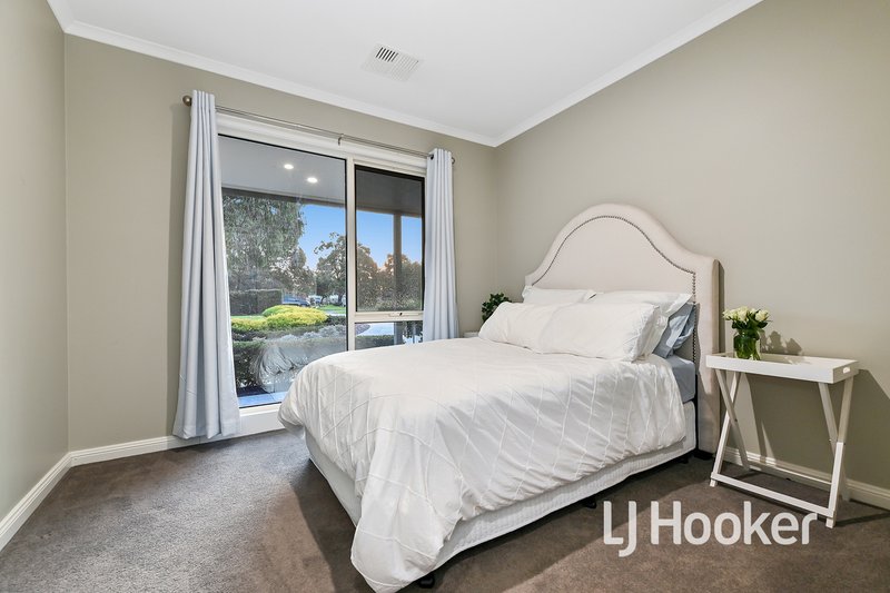 Photo - 36 Collison Road, Cranbourne East VIC 3977 - Image 14