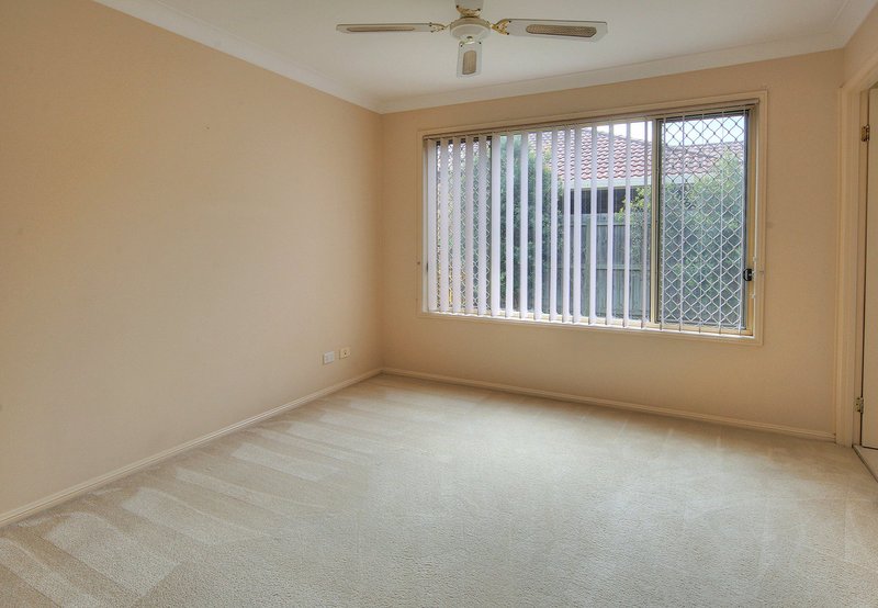 Photo - 36 Columbus Place, Forest Lake QLD 4078 - Image 7