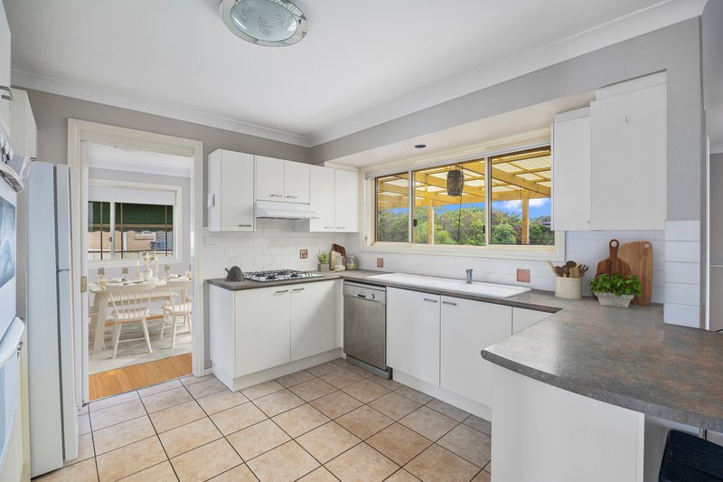 Photo - 36 Combe Drive, Mollymook NSW 2539 - Image 5