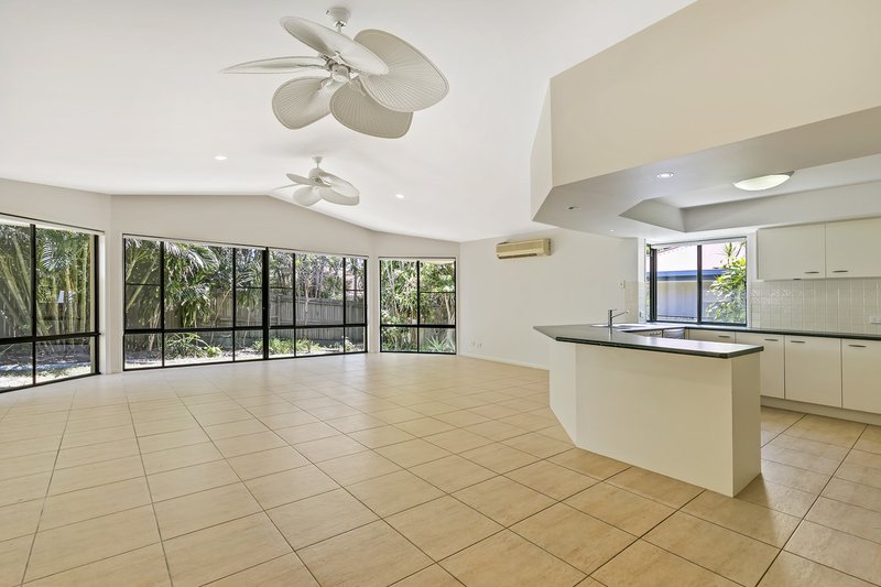 Photo - 36 Comet Drive, Sunrise Beach QLD 4567 - Image 4