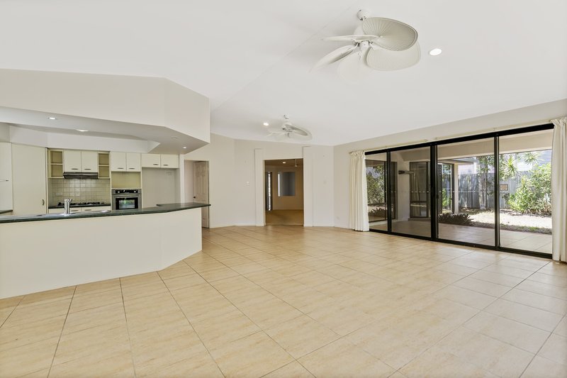 Photo - 36 Comet Drive, Sunrise Beach QLD 4567 - Image 6