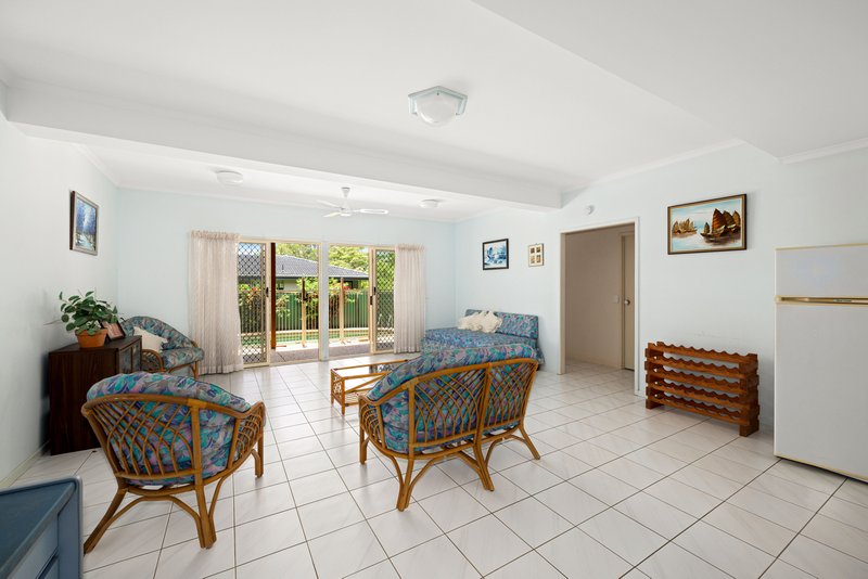 Photo - 36 Coolum View Terrace, Buderim QLD 4556 - Image 11